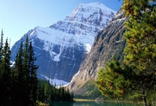 FB体育在线-意甲变天！尤文欧战斩落英格兰劲旅触发连环地震